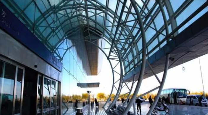 海西网架钢结构自动焊接与手动焊接工艺的区别在哪里